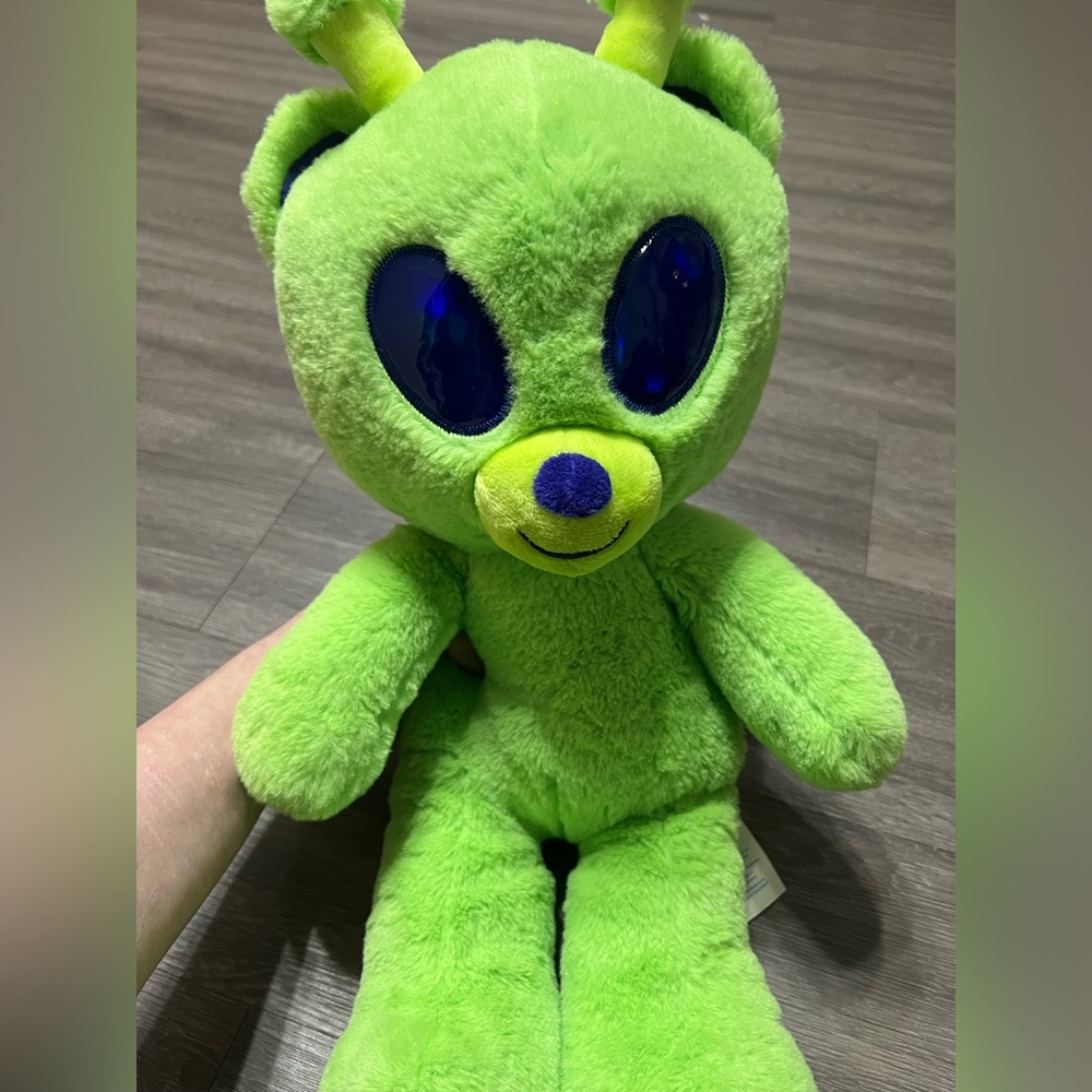 Build-a-bear Alien plush